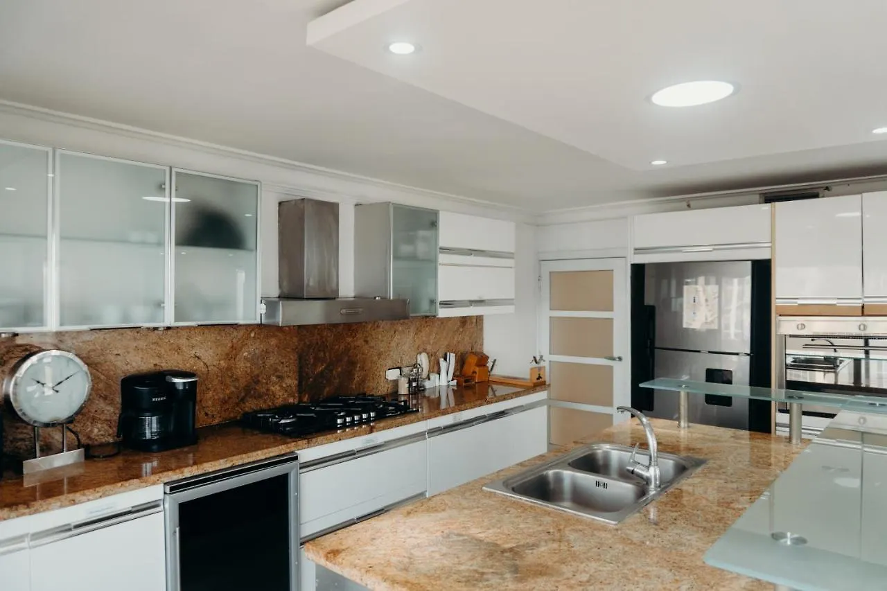 Luxury 3 Bedroom With Oceanview & Pool Santo Domingo